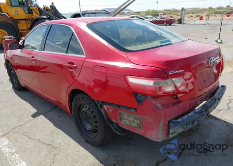 2008 Toyota Camry Le z USA, uszkodzony, nr VIN 4T1BE46K28U248809
